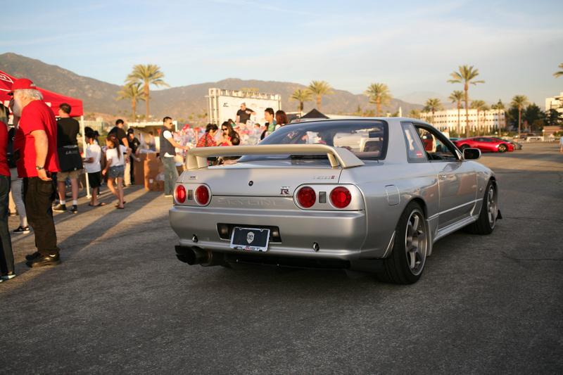 Illustration for article titled Purist Toy Drive 2015: The rather late coverage (Amazing cars inside)